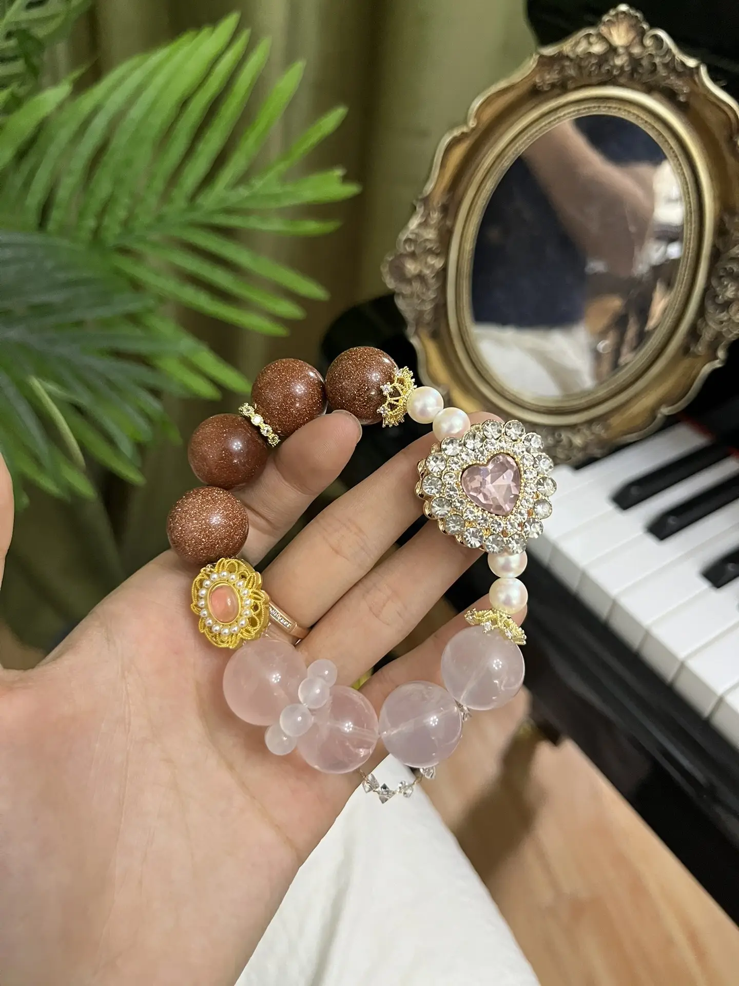 i1725707291_1847_0.webp Baroque Palace Retro Series | 18mm Jinsha Stone Powder - Image 1