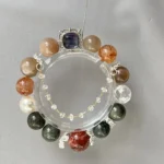 [Christmas Style] Backbone Red Gum Flower Eagle Eye Stone White Crystal