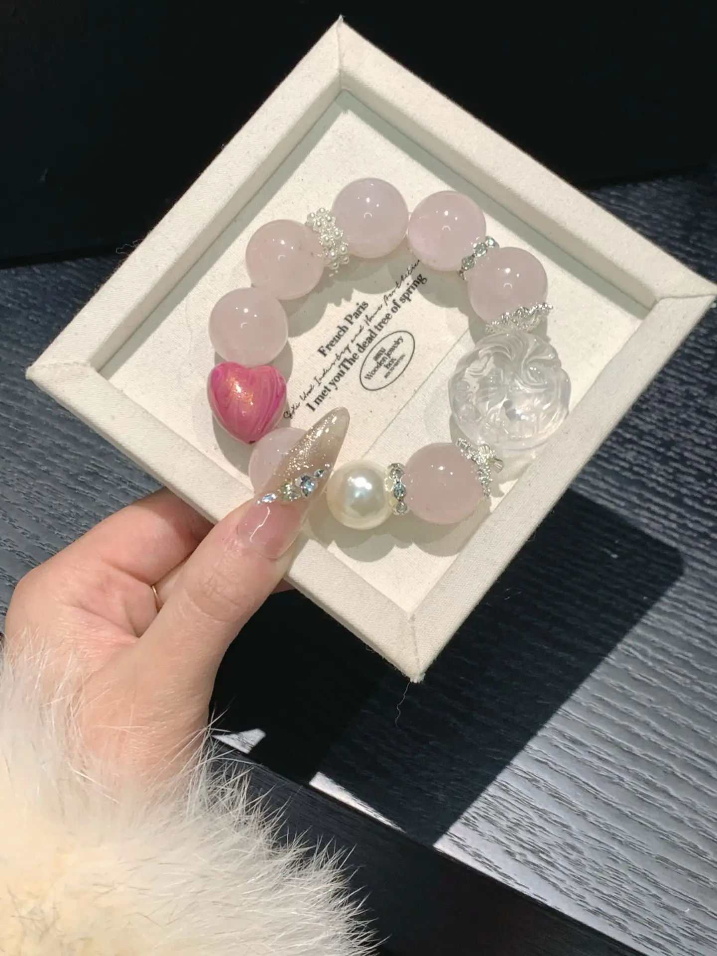 i1742025015614_2487_0_0.webp Pink crystal white water shell bead intangible cultural heritage lacquer heart 18mm - Image 1